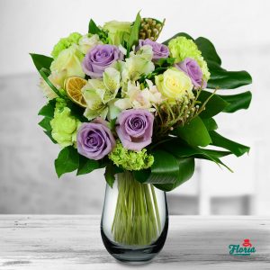 flori-buchet-cu-surprize-33184.jpeg