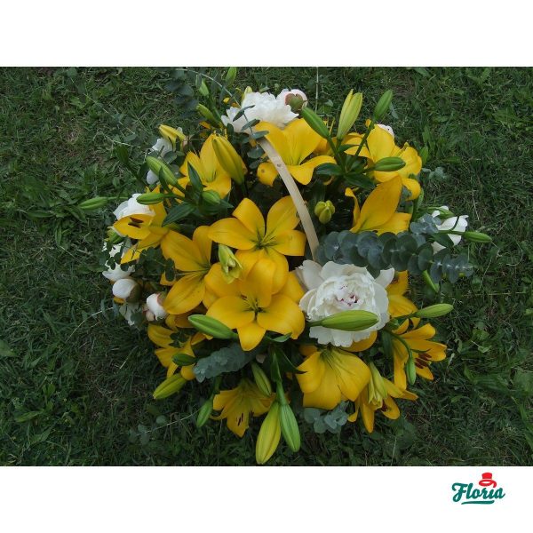 flori-buchet-de-19-crini-galbeni-511.jpeg