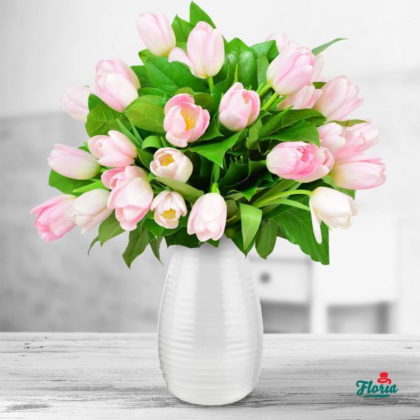 flori-buchet-de-45-lalele-roz-33559.jpeg