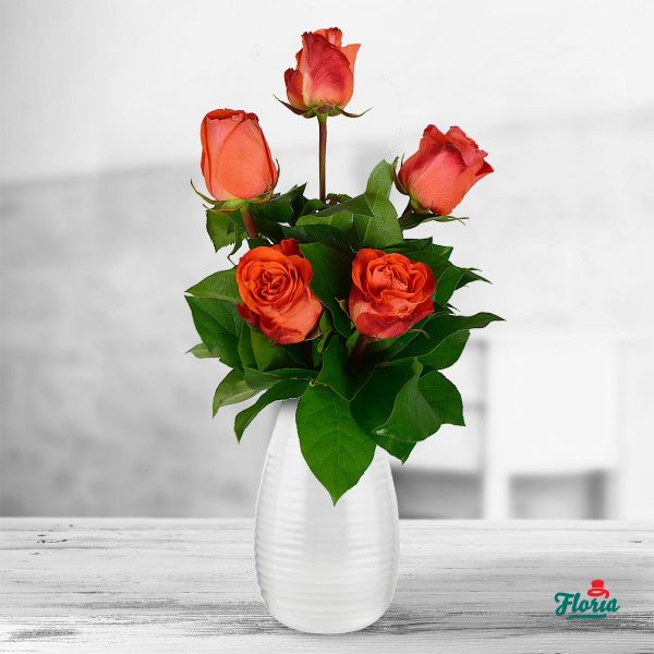 flori-buchet-de-5-trandafiri-portocalii-33049.jpeg