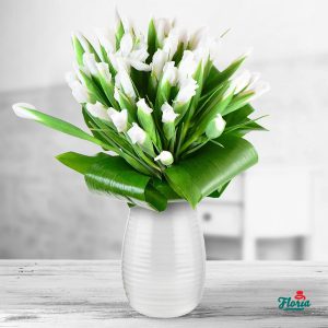 flori-buchet-de-55-irisi-albi-33138.jpeg