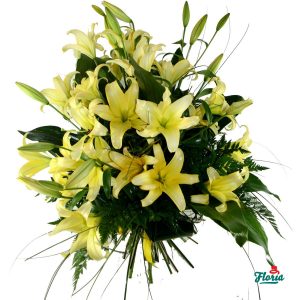 flori-buchet-de-7-crini-galbeni-634.jpeg