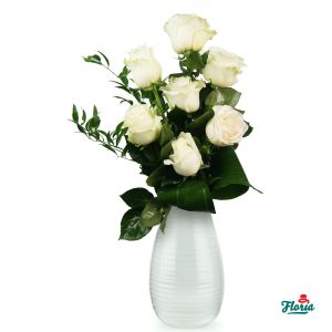flori-buchet-de-7-trandafiri-albi-29547.jpeg