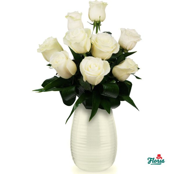 flori-buchet-de-9-trandafiri-albi-29546.jpeg