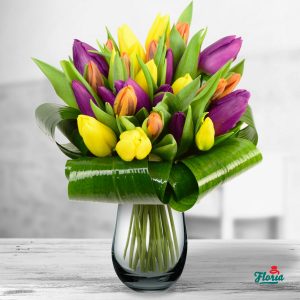 flori-buchet-lalele-multicolore-32975.jpeg